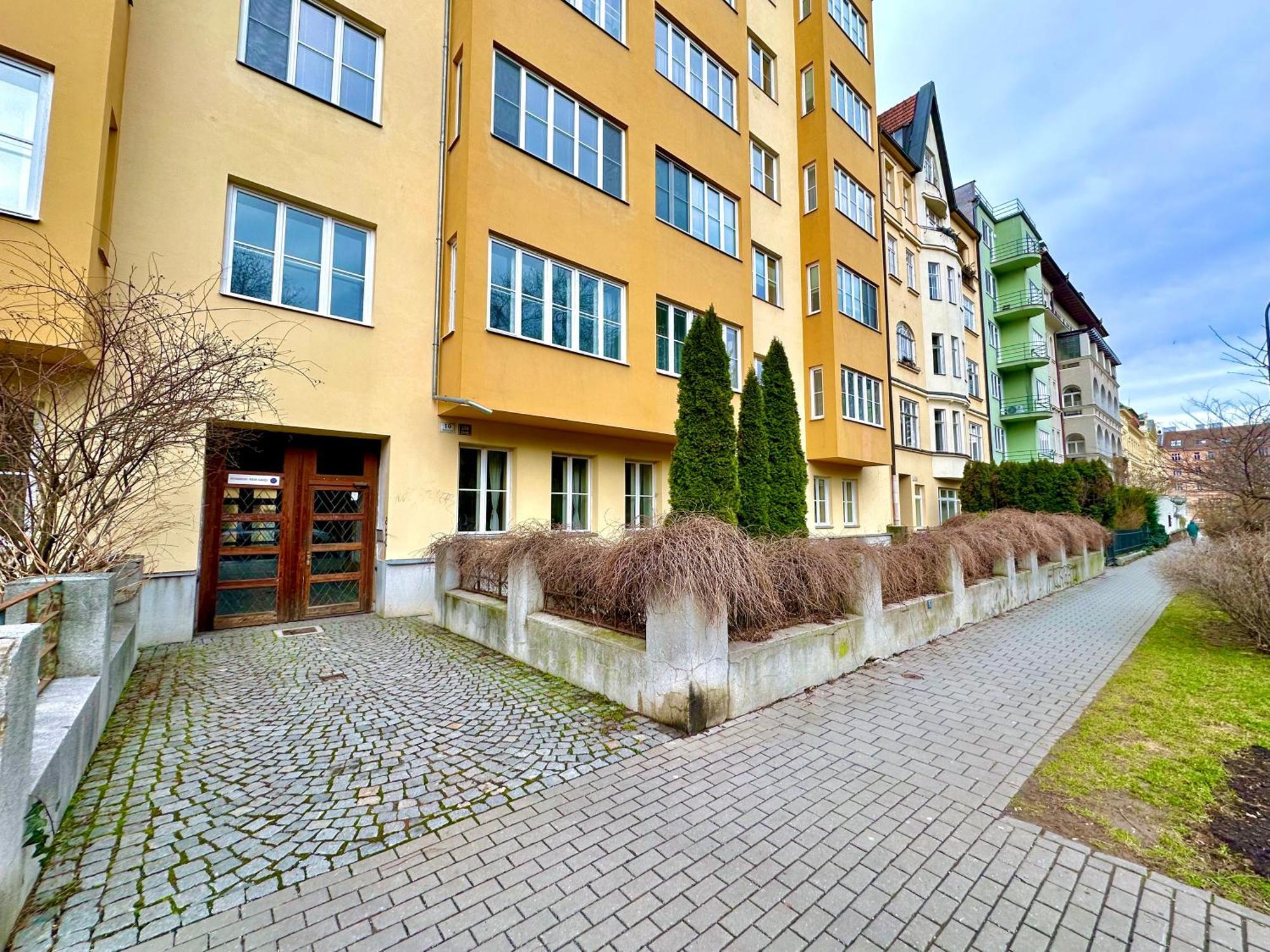 Botanique Rooms With Sauna By Homester Brno Exterior foto